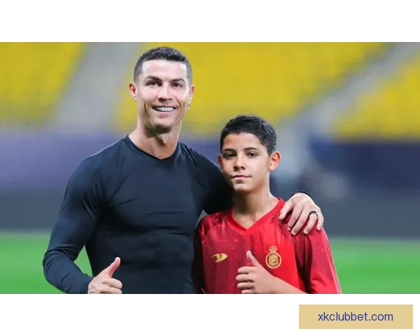 桑托斯分享低位技巧成长经历与父亲传授得分秘诀